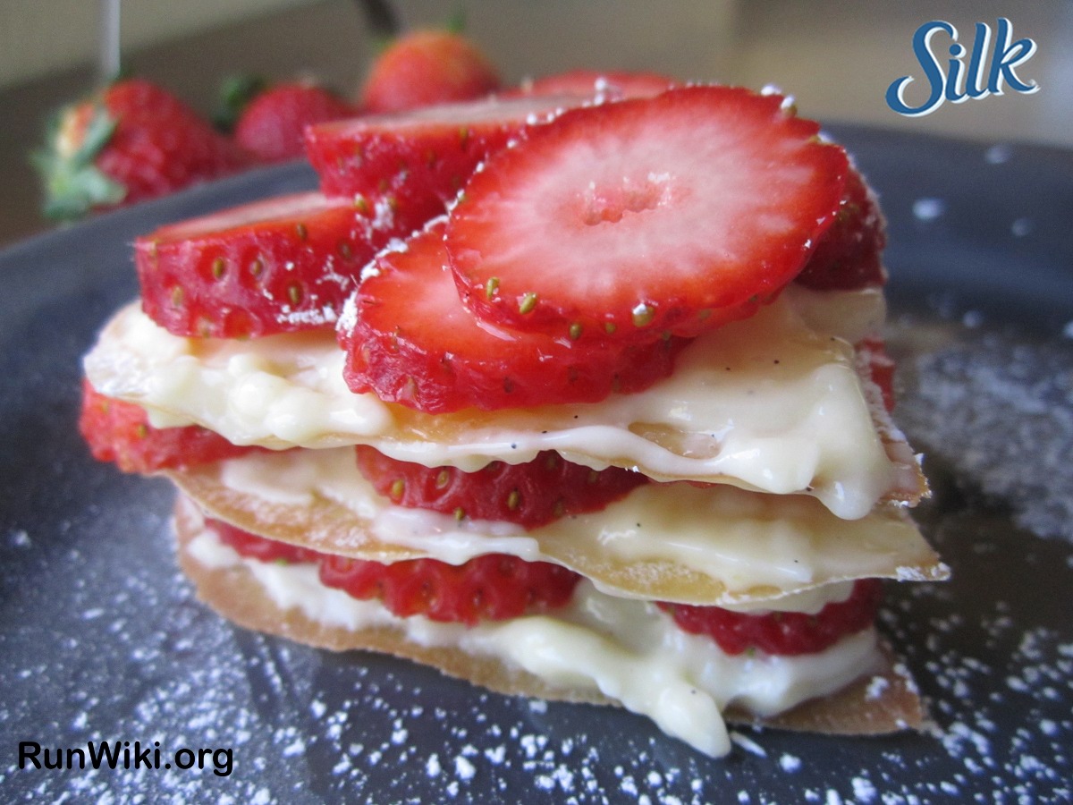 160 Calorie Strawberry Napoleon- this low calorie, low sugar, dairy free dessert recipe can be made with just about any fruit. Great for Valentines, Mother's day, wedding or anniversary