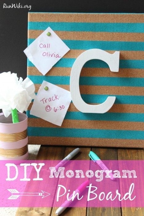 DIY Monogram Pin Board - great Christmas craft gift idea for desk or bedroom. Easy project with only 4 steps - beautiful in any home or office