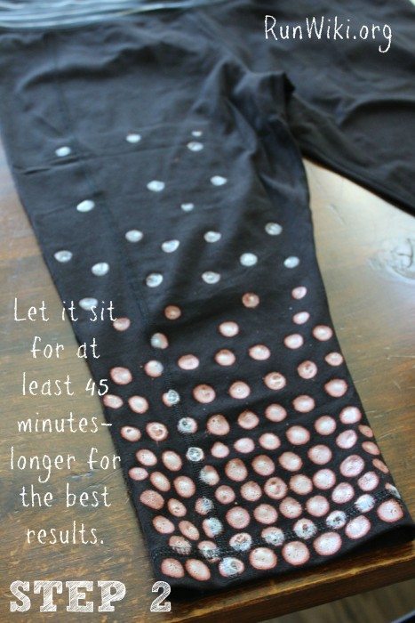 DIY Polka Dot Ombre Running or Yoga Capri. This clothing project idea is so easy and the results turned out awesome. Would be cute with a bright pair of shoes. I have been wearing these for my half marathon training and yoga classes. 5k | 10K | tips and motivation for beginners.
